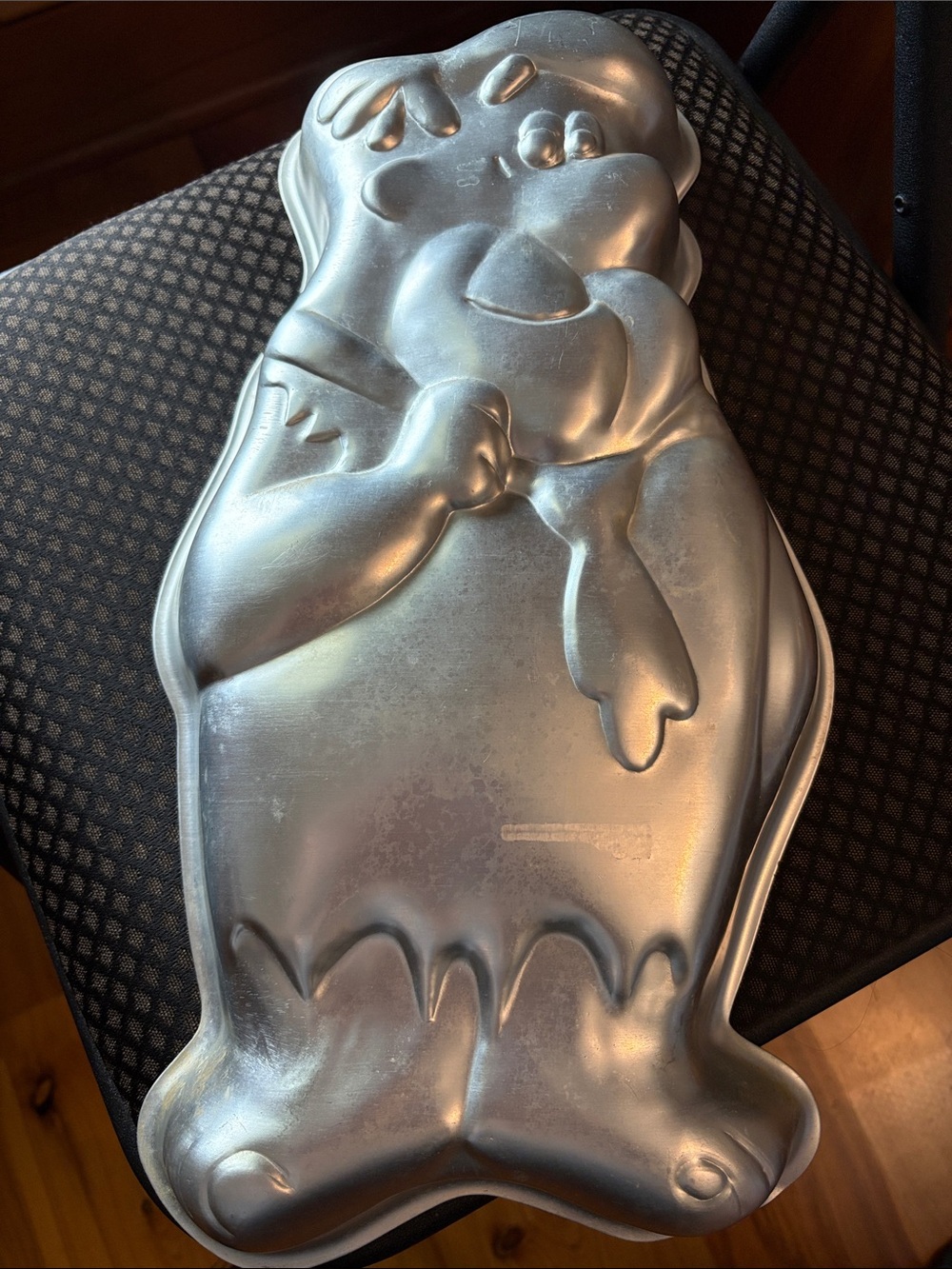 Wilton Hannah Barbera Fred Flintstone Novelty Aluminum Cake Pan 1979